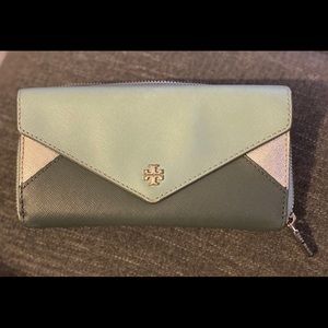 Tory Burch Wallet